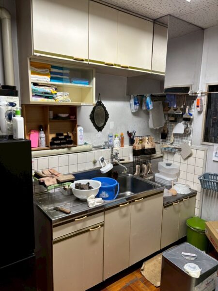 岐阜県岐阜市にてリフォーム工事〈水回り・室内塗装・長尺シート〉の施工前写真