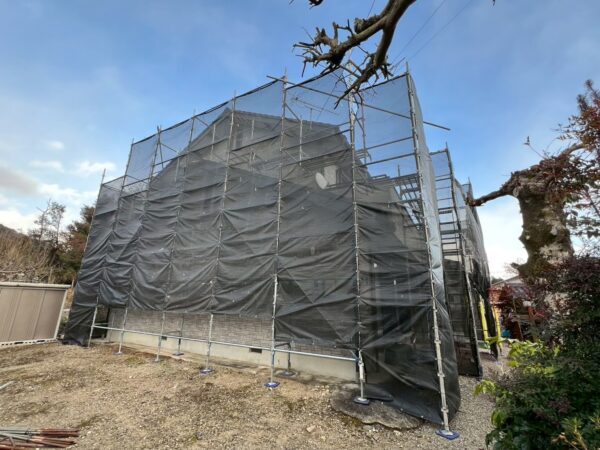 岐阜市にて外壁のクリヤー塗装とコーキング打ち替え工事の施工前写真