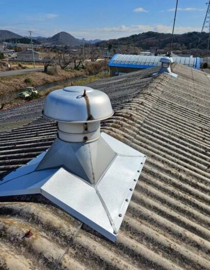 関市にて雨漏り修理〈倉庫からの雨漏り〉の施工後写真